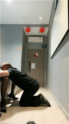 【西北傻子】开发素人技师黑丝蹂躏 JS250422-20