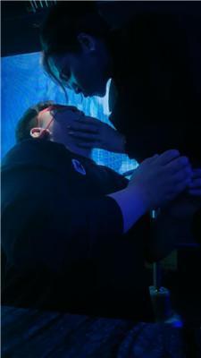 【傲雪】KTV-清理脏长靴黑丝 JS250318-23