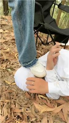 【暴主】户外强迫舔小白鞋处刑 bf51809