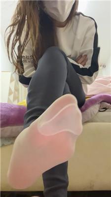 【兔牙】裸足红绿灯    250115-13