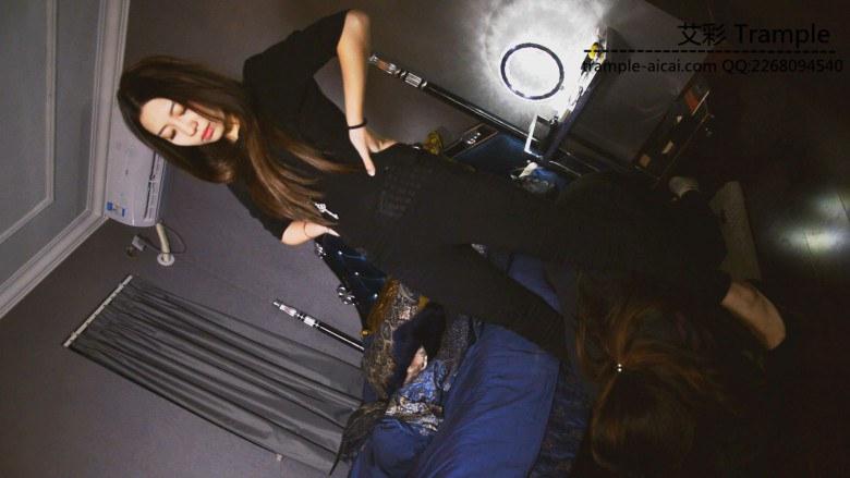 小三欺凌正室当狗做马