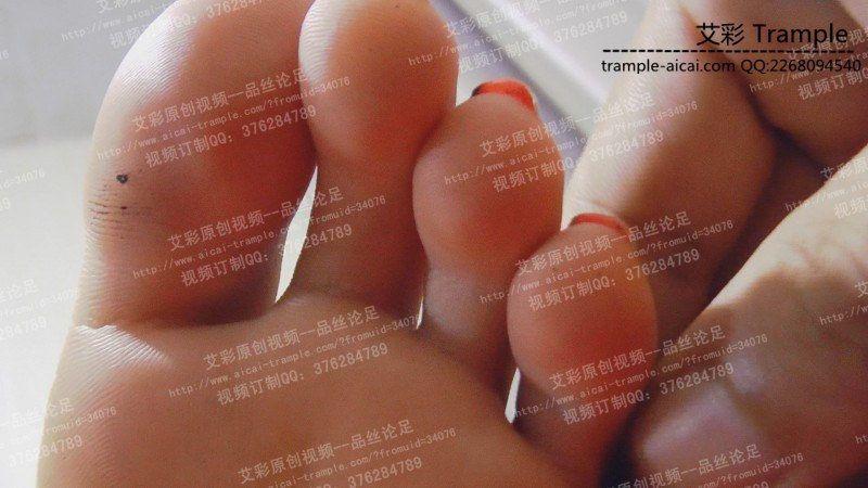 00后邻家大侄女-脚真香