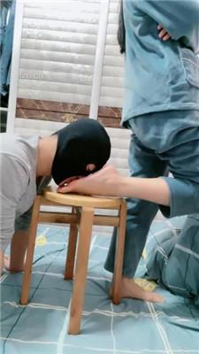 【九蛇大大】脏拖鞋踩狗/腿绞窒息/掐乳