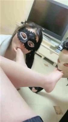 【高傲】情侣奴-遛狗爬楼梯/转胯/强迫圣水