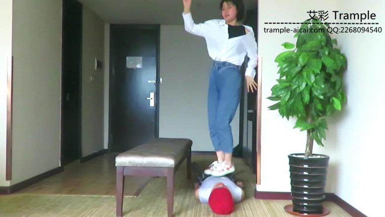 【院校合作7小主】长凳蹦跳踩踏肋骨损伤！