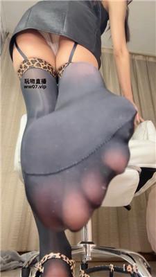 【雅雅】狗儿子张嘴    250315-22