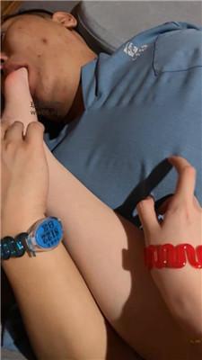 【艾斯】沐足店公开恋足狂舔 bf50092