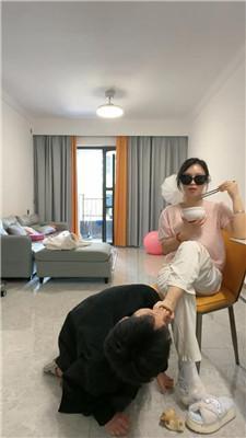 【薇薇】物化家具奴-伺候主子用餐 JS250322-5