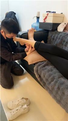 【Da猫】素人S-舔不好脏鞋被暴揍【双视角版】 JS250122-1