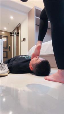 【怡宝】超美玉足捂脸窒息【续集】 bf51614