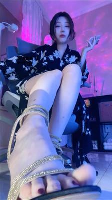 【梦二】乳母裸足高跟控    250501-10