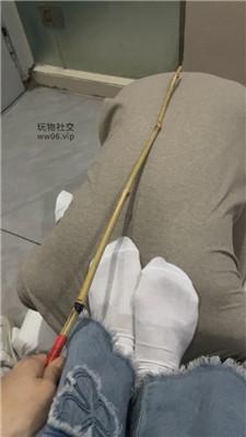 【沐沐大大】藤条威胁体罚奴隶 JS250104-31