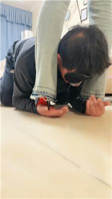 【语阳】狗舌清理脏鞋-高跟踩 JS250326-2