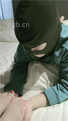 【樊樊】手脚并用插嘴深喉