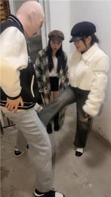 【狗哥】户外开发路人做S现场tj【完整版】