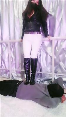 【潘西】高跟长靴S-吊绑暴力虐打【双视角版】 JS250210-22