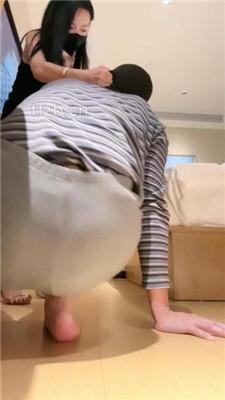 【陈莹斯】车模的希腊脚-黄金战靴/强度恋足羞辱