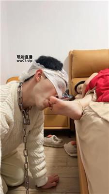 【南月女神】家奴伺候就寝 JS250308-21