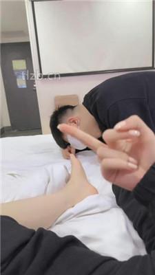 【娜娜米】玉足恋足狂舔【完整版】