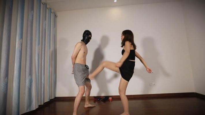 〖H.P.L栖心之栈〗—夏芙残酷踢裆&高跟踩踏 HPL-230618