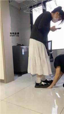 【女生也能很暴力】素人学生主-皮鞋白袜虐 JS250416-10