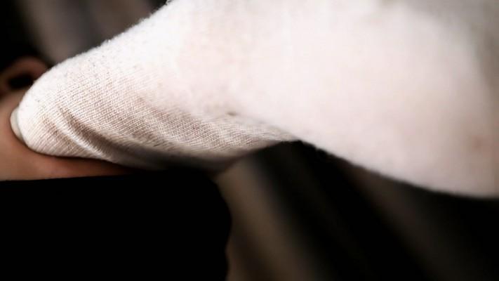 【冰时代】Baby酒吧蹦一夜迪又咸又臭的袜子抽插母狗嘴