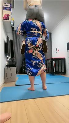 【暴主】母畜-囚禁狗笼-舔帆布鞋船袜-狗链遛狗 JS250303-34