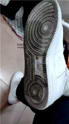 【奇了怪了】空军一号白袜虐家奴 JS250120-42