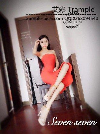艾丝旗下-超美Seven女神-购买送快手微信号