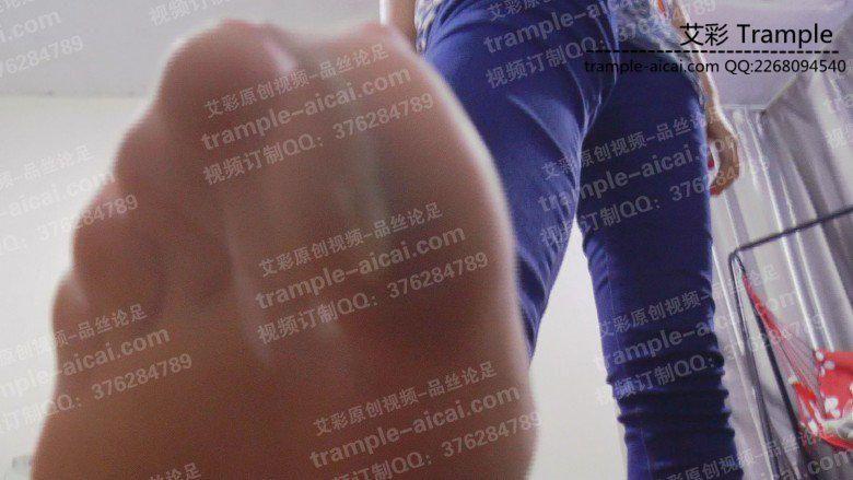 邻家大侄女踩踏练习