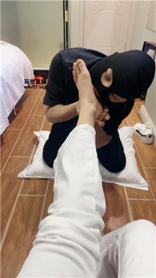 【小凤梨】下跪品尝主人的jio JS250315-14