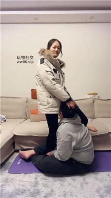 【埋汰】冲锋衣女神玉足蹂躏虐 JS250208-24