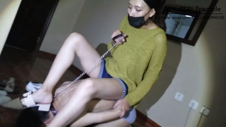 鸽宝原创高跟凉鞋暴力虐19岁高中生(2) 鸽宝原创高跟凉鞋暴力虐19岁高中生(2)