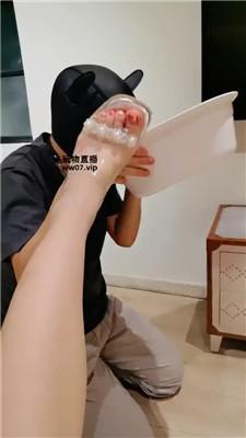 【白渝】狗嘴伺候沐足 JS250425-18