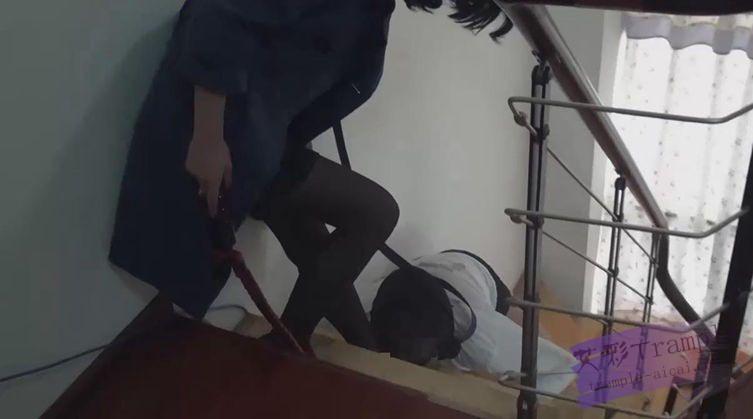 小刚流浪记第3集小刚被遗弃,继续被女教师收留 下集