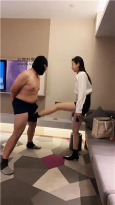 【小格】品尝酸臭脚丫/高跟短靴踩 JS250118-29