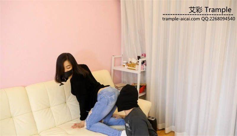 小主爆揍恋臀癖