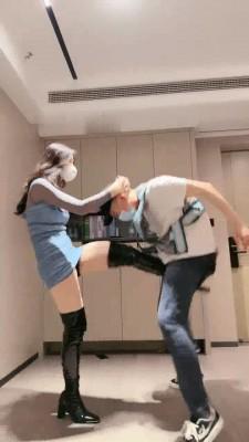 【调教视频】【禾未】暴力虐废物代驾-长靴+高跟-踢跺裆/踩踏深喉