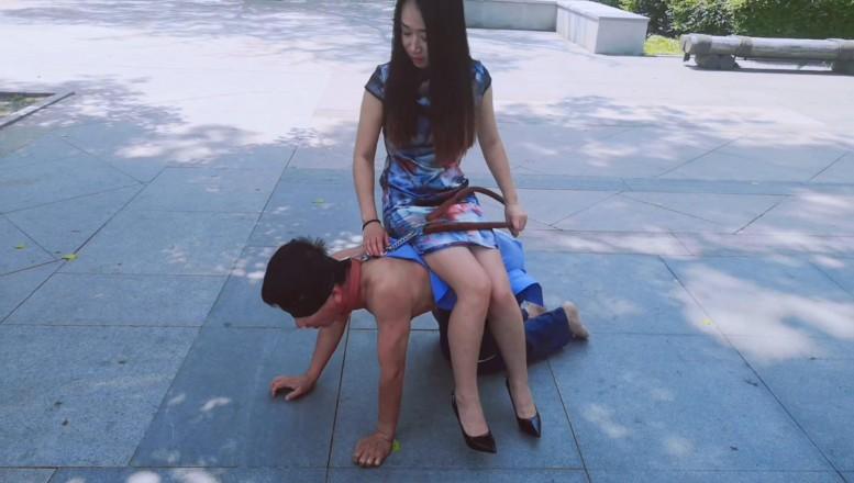 多元素户外暴力调教上部