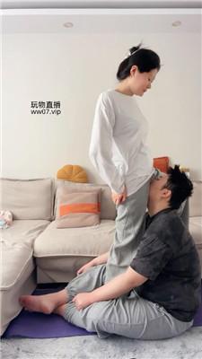 【埋汰】裸足玩虐健身教练 JS250224-29