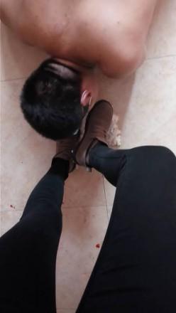 GB16102301鸽宝S语言羞辱贱奴帮主人清理鞋子喂食