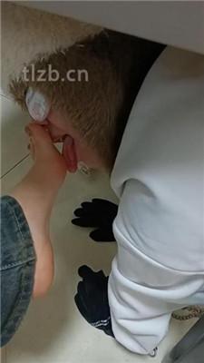 【爱可呀】母畜-清理脏鞋/闻棉袜/对鞋磕头/袜子塞嘴