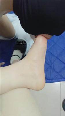 【佳莉】学生主皮鞋白袜玩虐贱奴 JS250323-33