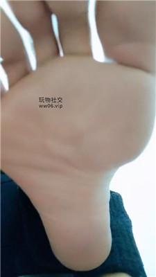 【上海汤圆】红灯裸足倒数炸鸡    250201-18