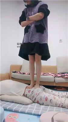 【樱花落】玉足踩踏/腿绞窒息 JS250204-15