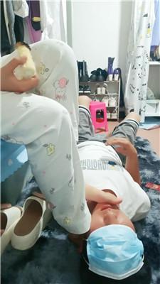 【星辰】素人脚丫狂舔【续集】  JS250420-19