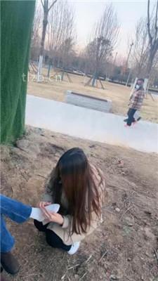 【小雅老师】户外-冰天雪地玩虐女闺蜜【完整版】