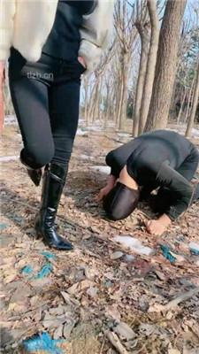 【高傲】户外训狗-鞭打/浓痰/赏赐圣水/骑马