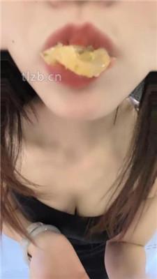 【奶萍】赏赐圣水/口吐喂食/物化坐垫