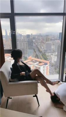 【歌迪丝】舔多双脏鞋底/裸足深喉【完整版】